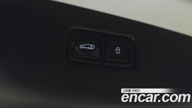 Genesis GV70 2.5T Бензин AWD — Фото автомобиля 3