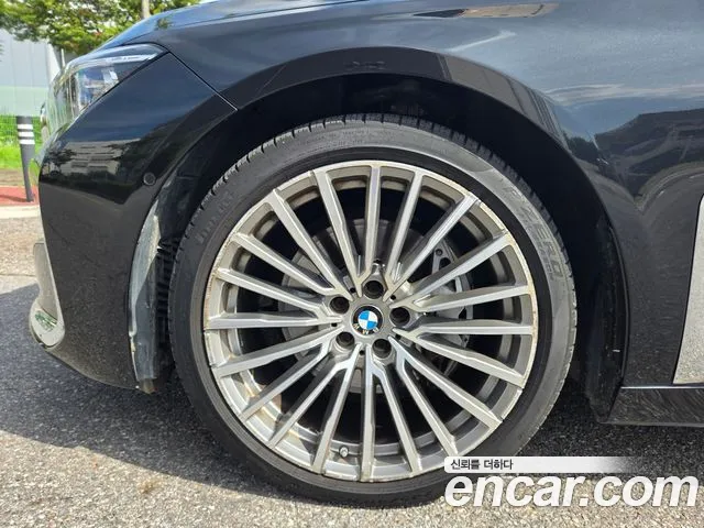 BMW 7 Series — Фото автомобиля 5