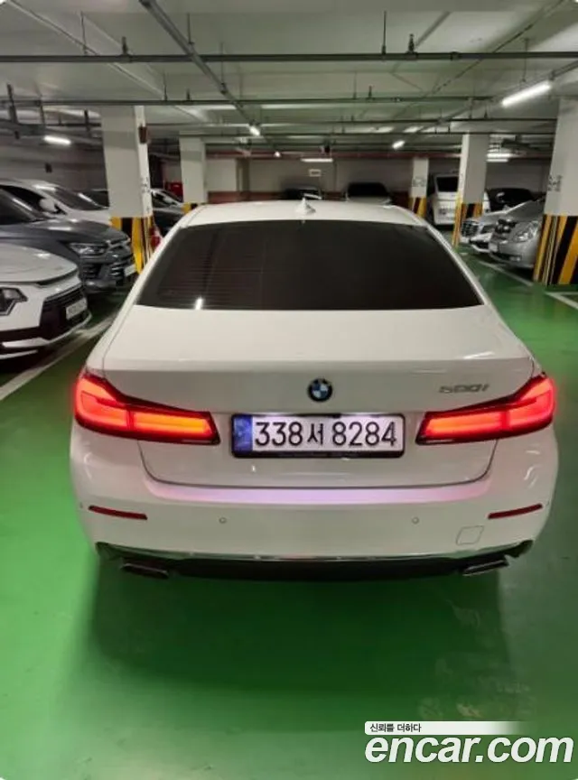 BMW 5 Series G30 — Фото автомобиля 2
