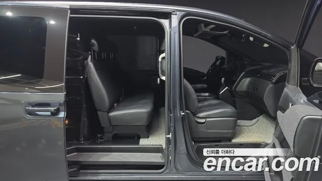 Hyundai Staria Staria Карго 5 мест — Фото автомобиля 24