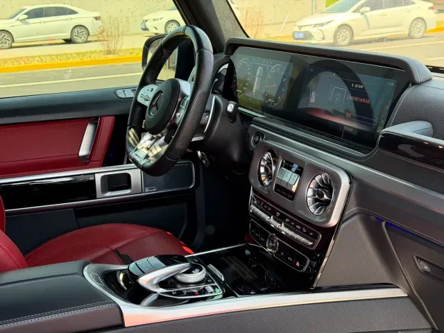 Mercedes-Benz G-Class AMG — Фото автомобиля 16
