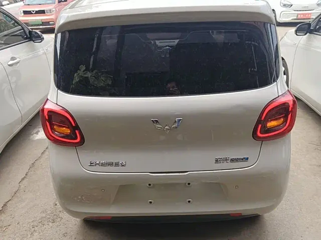 Wuling Hongguang Mini EV — Фото автомобиля 3