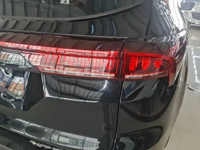 Jetour X70 Plus — Фото автомобиля 7