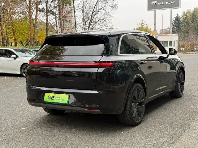 Li Auto L7 — Фото автомобиля 6