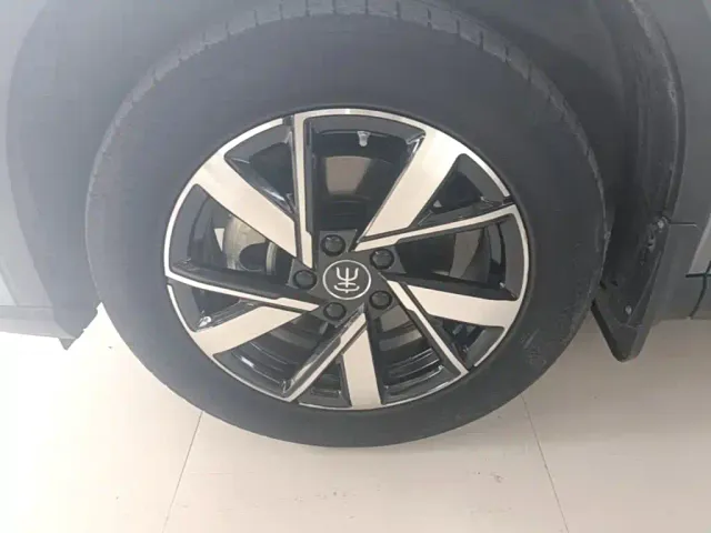 BYD Song Pro — Фото автомобиля 22