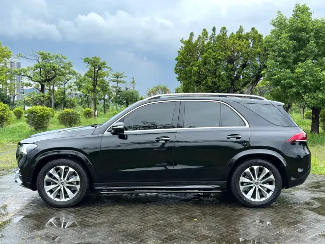 Mercedes-Benz GLE-Class — Фото автомобиля 7