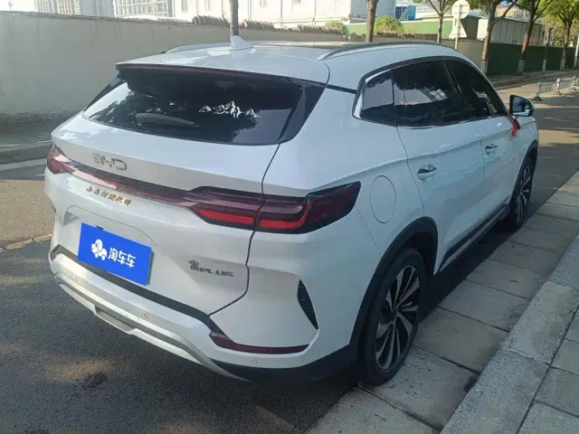 BYD Song PLUS — Фото автомобиля 3