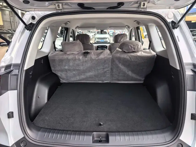 Wuling Starlight 560 — Фото автомобиля 15