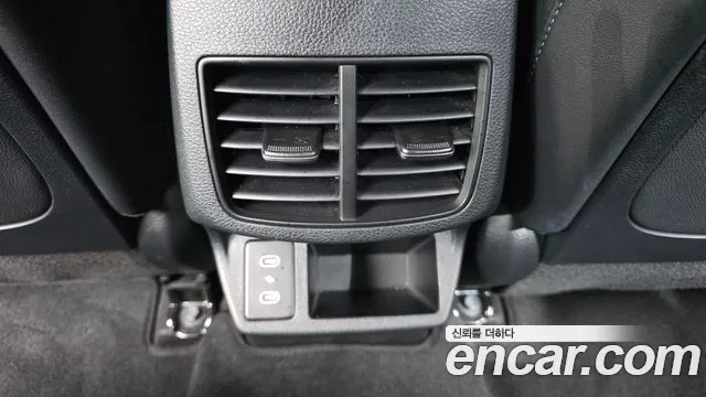 Kia Seltos Новый Seltos Бензин 2.0 4WD — Фото автомобиля 28