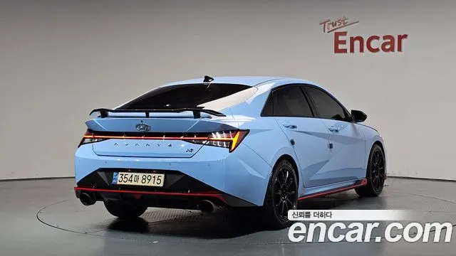 Hyundai AVANTE — Фото автомобиля 2