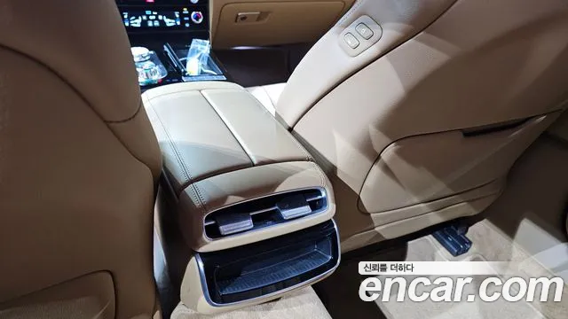 Genesis G80 Бензин 2.5 турбо AWD — Фото автомобиля 27