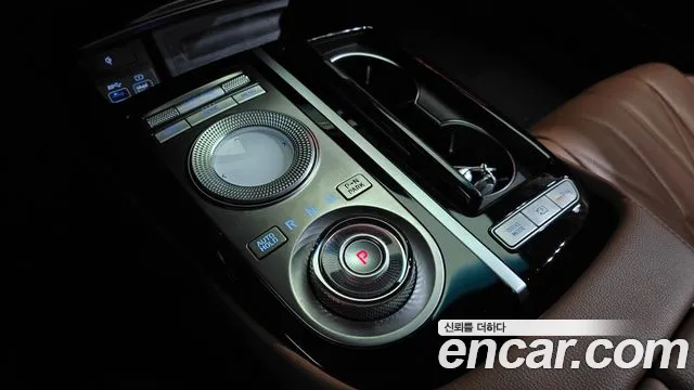 Genesis G80 RG3 — Фото автомобиля 12