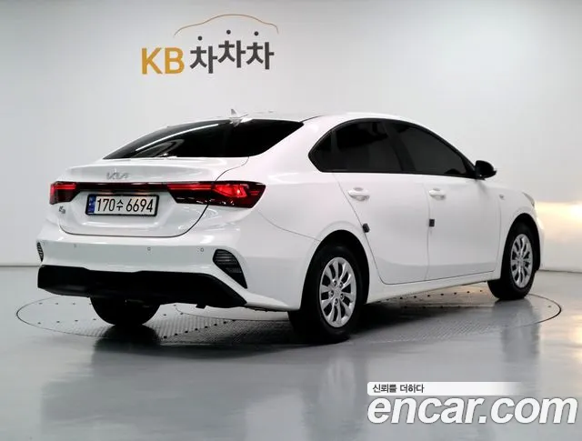 Kia K3 Generation 2 — Фото автомобиля 2