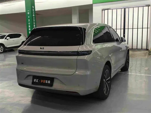 Li Auto Li Auto L6 2024 Pro — Фото автомобиля 3