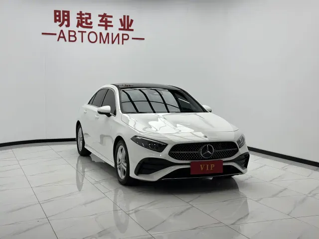 Mercedes-Benz A-Class — Фото автомобиля 3