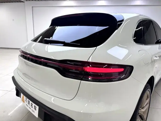 Porsche Macan — Фото автомобиля 7