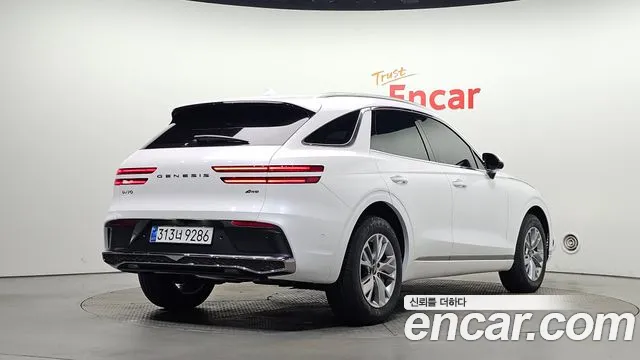 Genesis GV70 — Фото автомобиля 2