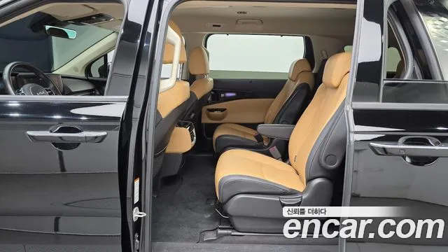 Kia Canival Carnival 4 поколение Дизель 9 мест Signature — Фото автомобиля 11