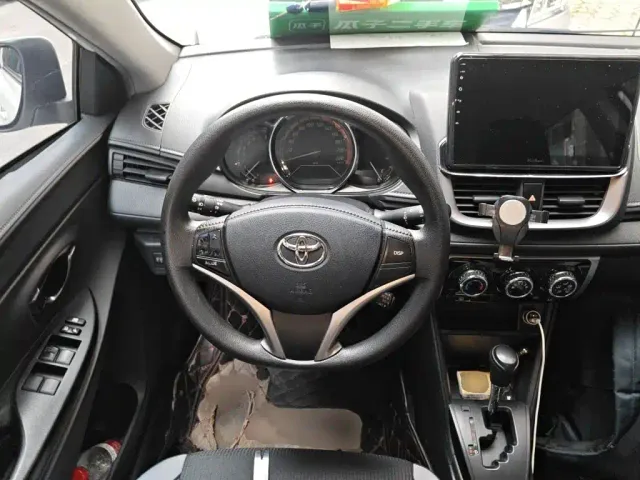 Toyota YARiS L Zhi Xuan — Фото автомобиля 2