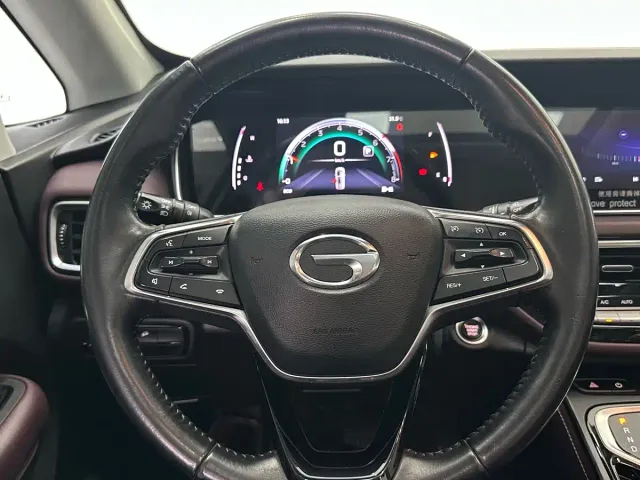 GAC Trumpchi M6 — Фото автомобиля 11