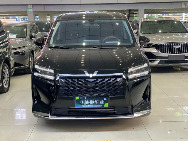 Wuling Starlight 730 — Фото автомобиля 2