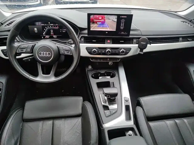 Audi A4L — Фото автомобиля 9