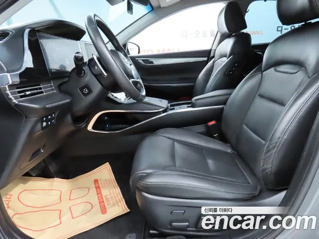 Hyundai Grandeur Новый Grandeur IG — Фото автомобиля 10