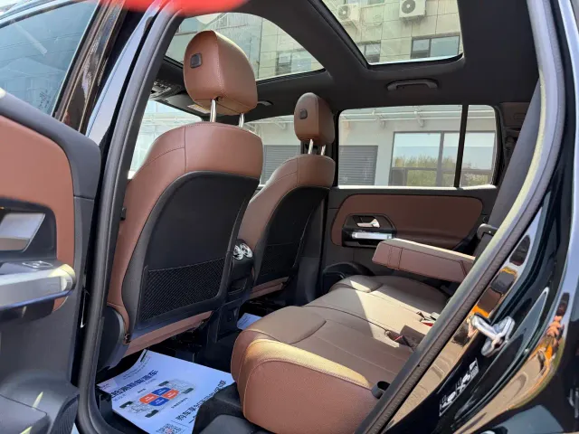 Mercedes-Benz GLB-Class — Фото автомобиля 16