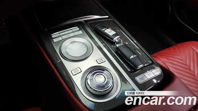 Genesis G80 Бензин 2.5 турбо AWD — Фото автомобиля 9