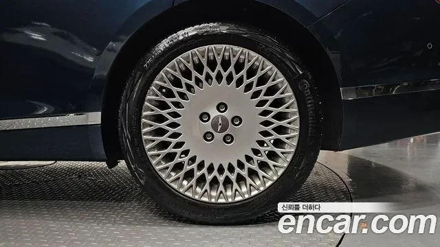 Genesis G80 RG3 — Фото автомобиля 6
