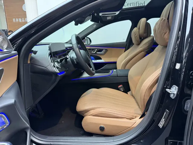 Mercedes-Benz E-Class — Фото автомобиля 9