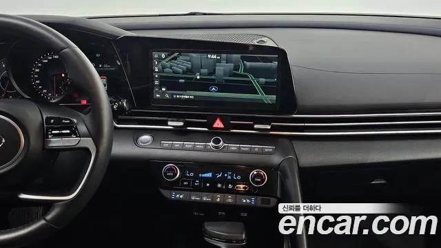 Hyundai AVANTE Avante (CN7) — Фото автомобиля 13
