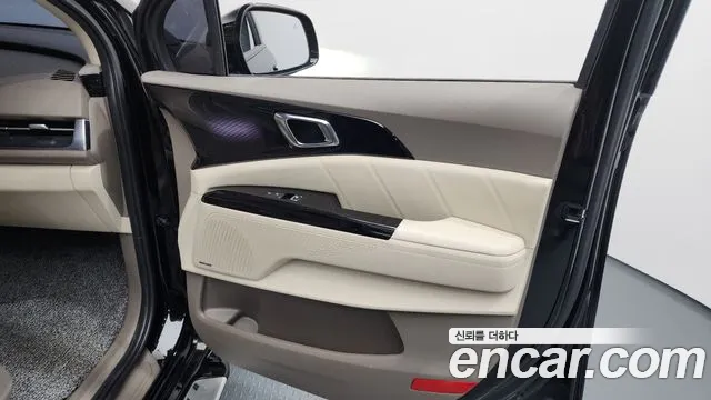 Kia Canival Carnival 4 поколение Дизель 9 мест Hi-Limousine — Фото автомобиля 22