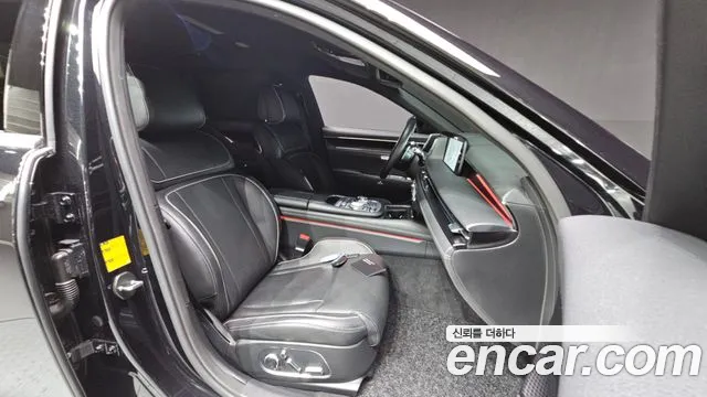 Genesis G90 RS4 — Фото автомобиля 16