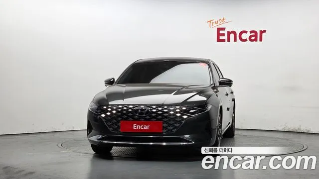 Hyundai Grandeur — Фото автомобиля 3