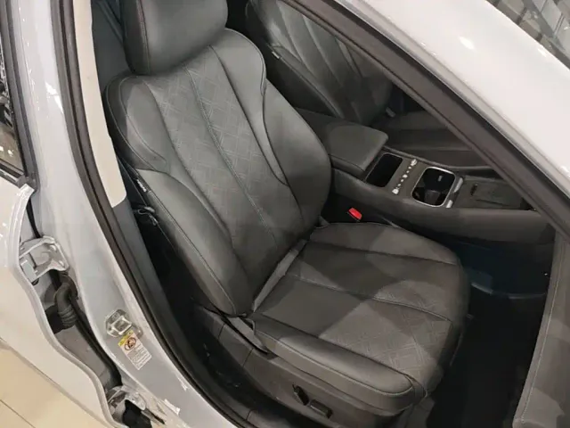 BYD Yuan PLUS — Фото автомобиля 24