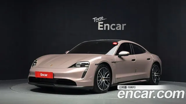 Фотография автомобиля — Porsche Taycan Taycan Khan