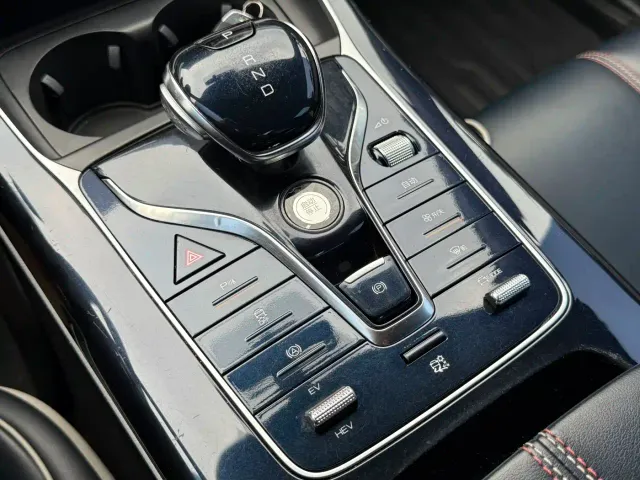 BYD Qin PLUS — Фото автомобиля 17