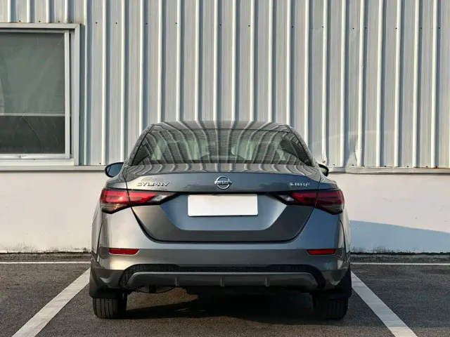 Nissan Sylphy — Фото автомобиля 8