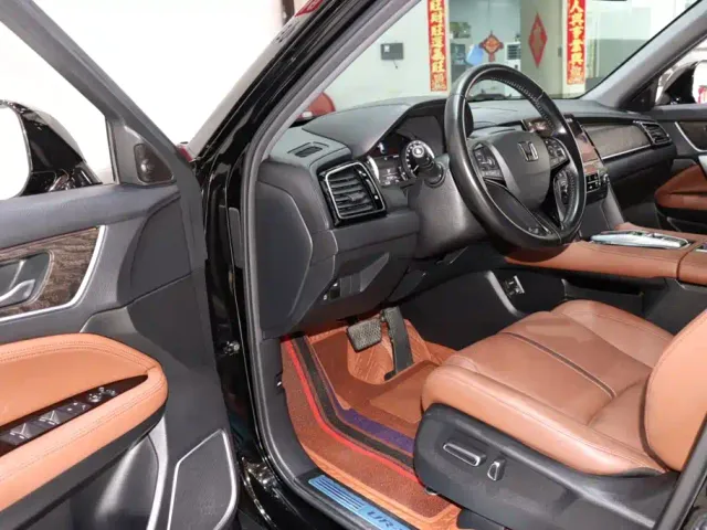 Honda UR-V — Фото автомобиля 9