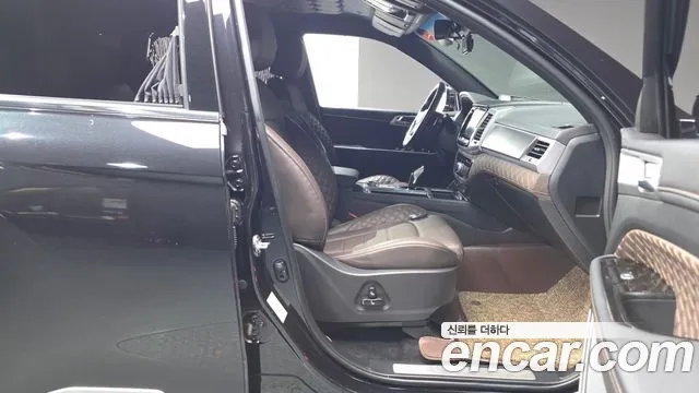 KG_Mobility_Ssangyong Rexton All Rexton Дизель 2.2 4WD — Фото автомобиля 22