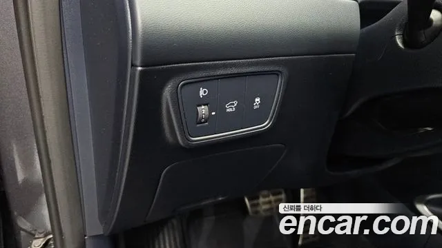 Hyundai Tucson Tucson (NX4) Бензин 1.6 турбо 2WD — Фото автомобиля 24