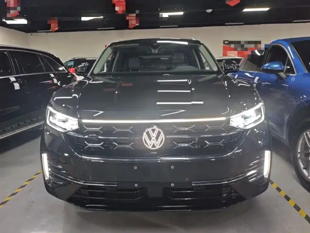 Volkswagen Tayron — Фото автомобиля 2