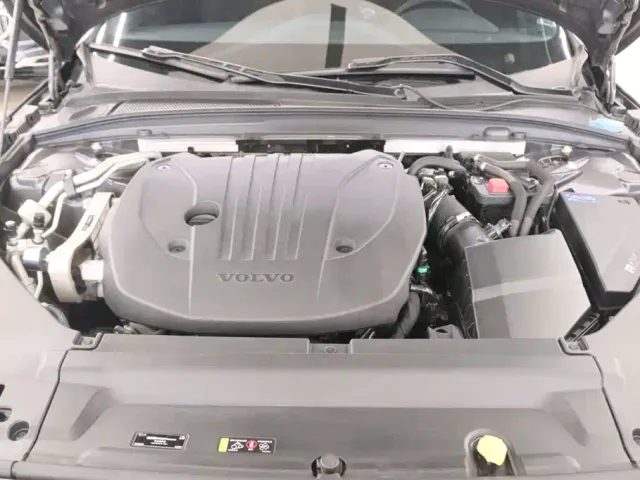 Volvo S90 — Фото автомобиля 20
