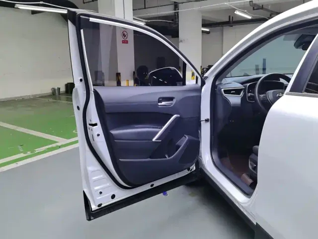 Toyota Frontlander — Фото автомобиля 7