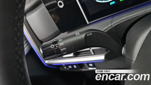 Hyundai Santafe Santa Fe (MX5) Бензин 2.5T 2WD — Фото автомобиля 25
