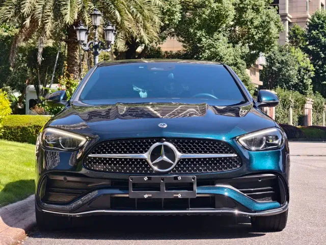 Mercedes-Benz C-Class — Фото автомобиля 2