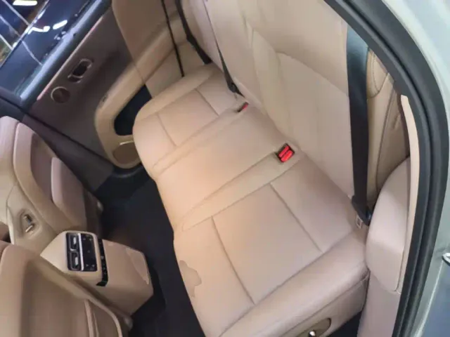Li Auto i6 — Фото автомобиля 16