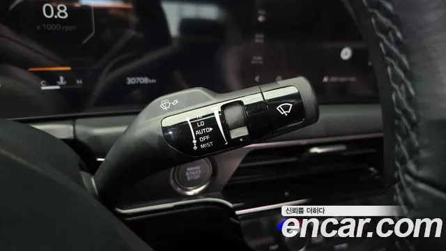 Kia K8 The New K8 2.5 Бензин 2WD — Фото автомобиля 15