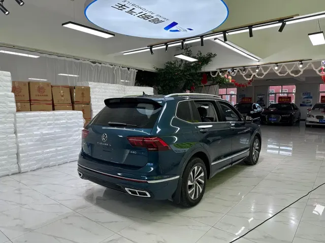 Volkswagen Tiguan L PHEV — Фото автомобиля 4